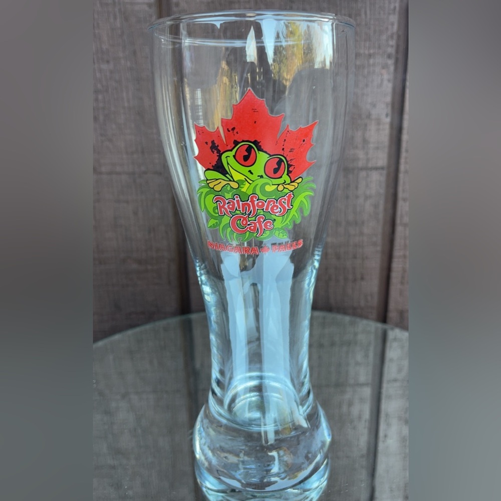 Rainforest Cafe - Niagara Falls Canada Beer Glass